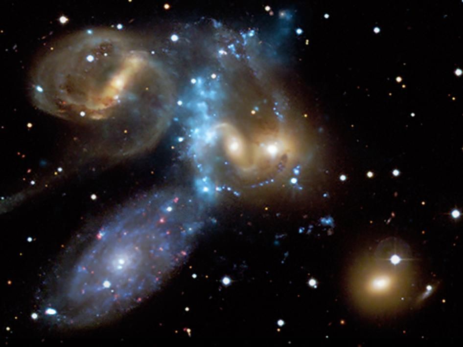 Resultado de imagen de Cúmulos de Galaxias