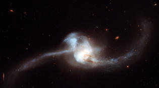 fusión de las galaxias NGC 2623