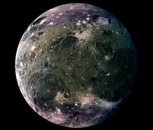 ganymède lune de jupiter vue par galileo