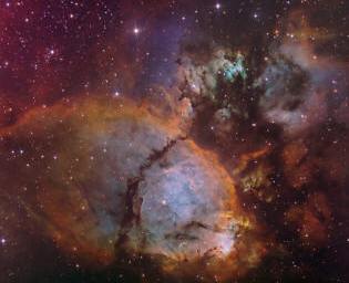 nébuleuse IC 1795, nuage de poussière
