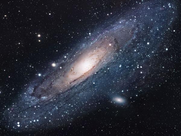 Andromeda Galaxy Astronoo